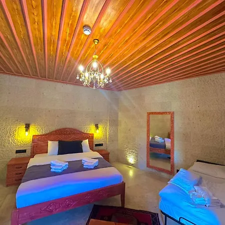 Gemosa Cappadocia 于尔居普